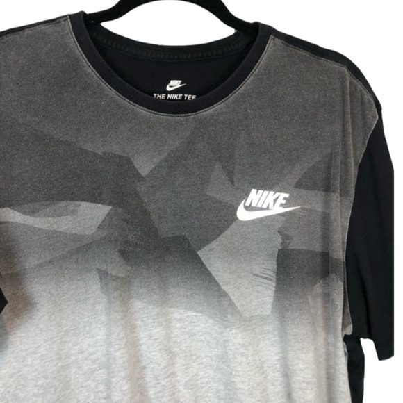 Nike Mens Zinc Athletic Cut Abstract Graphic Print Crewneck T-Shirt Size Large L - Picture 2 of 7